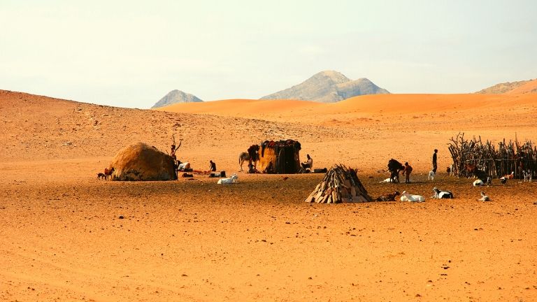 Peuple Himba camp Namibie